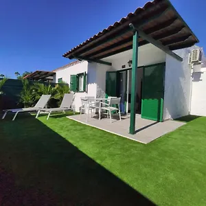 Private A 200 Meters To Yumbo Center Apartment